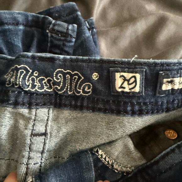 Miss Me Indigo Jeans with Metallic Details Easy Skinny size 29 - Picture 5 of 9